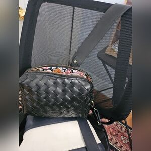 NEW Black Woven Leather Crossbody Bottega Veneta-Like Style